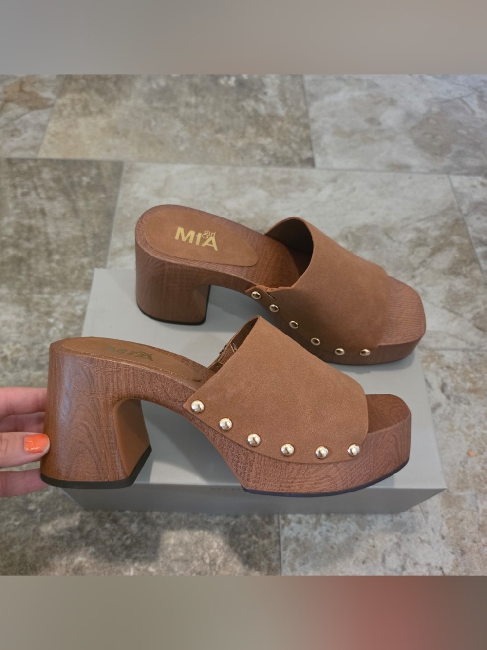 MIA Emmerie Platform Sandal Size 7.5